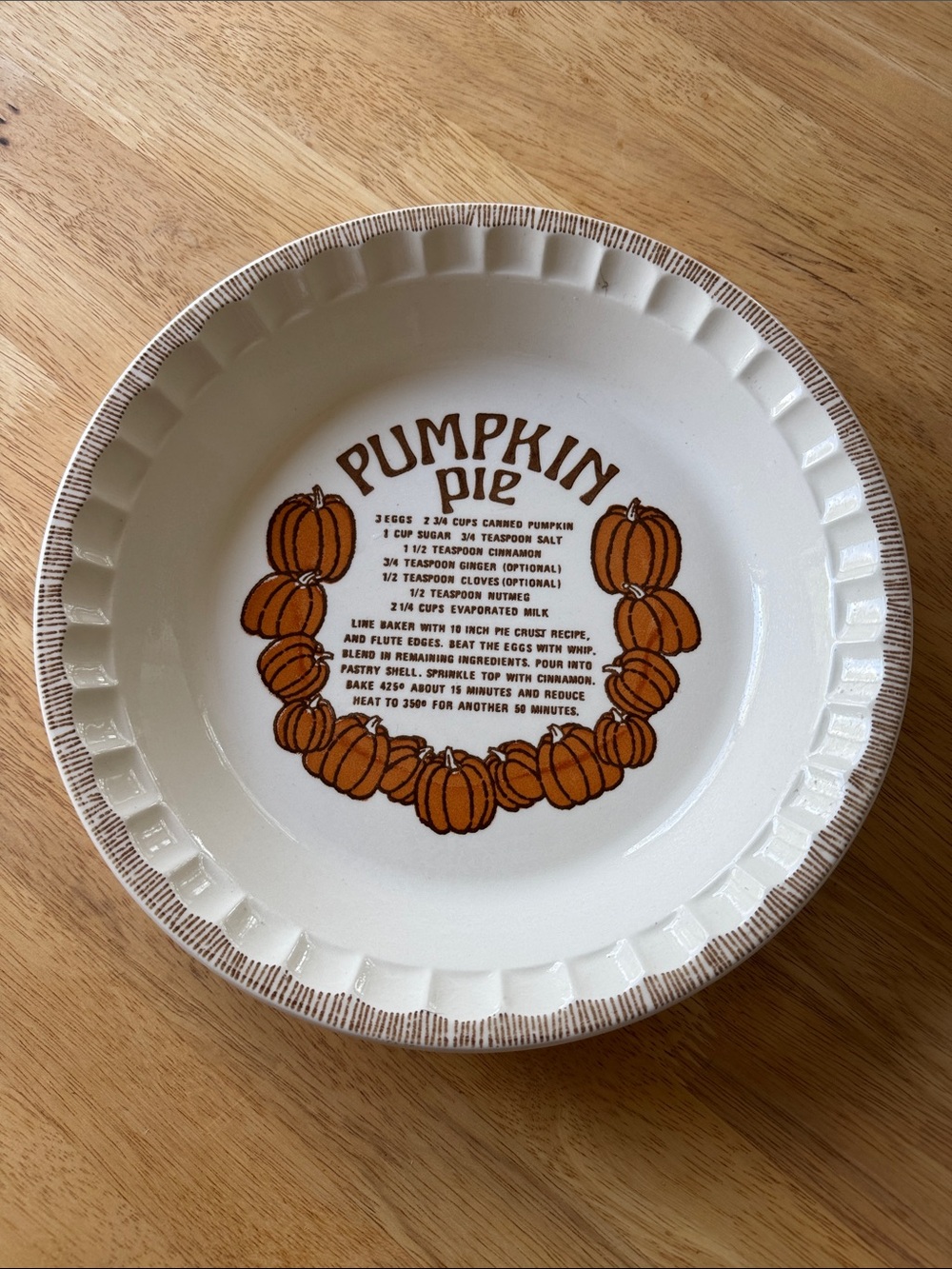 Royal China Pumpkin Pie Dish with Pumpkin Pie Recipe